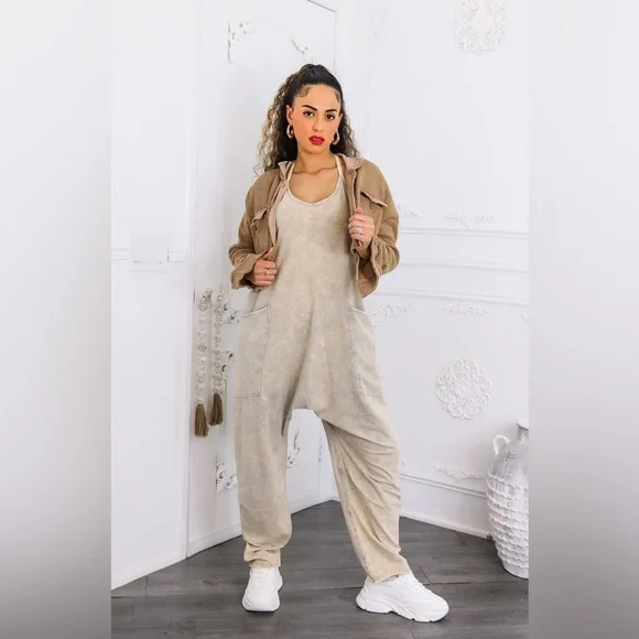 Stylish Tan Cropped Jacket - Picture 4 of 4